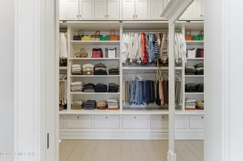 $8,895,000 | 212 Bedford Road, Greenwich, CT 06831