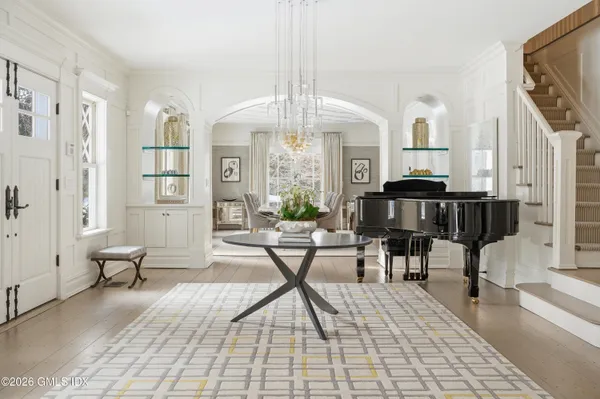 $8,895,000 | 212 Bedford Road, Greenwich, CT 06831