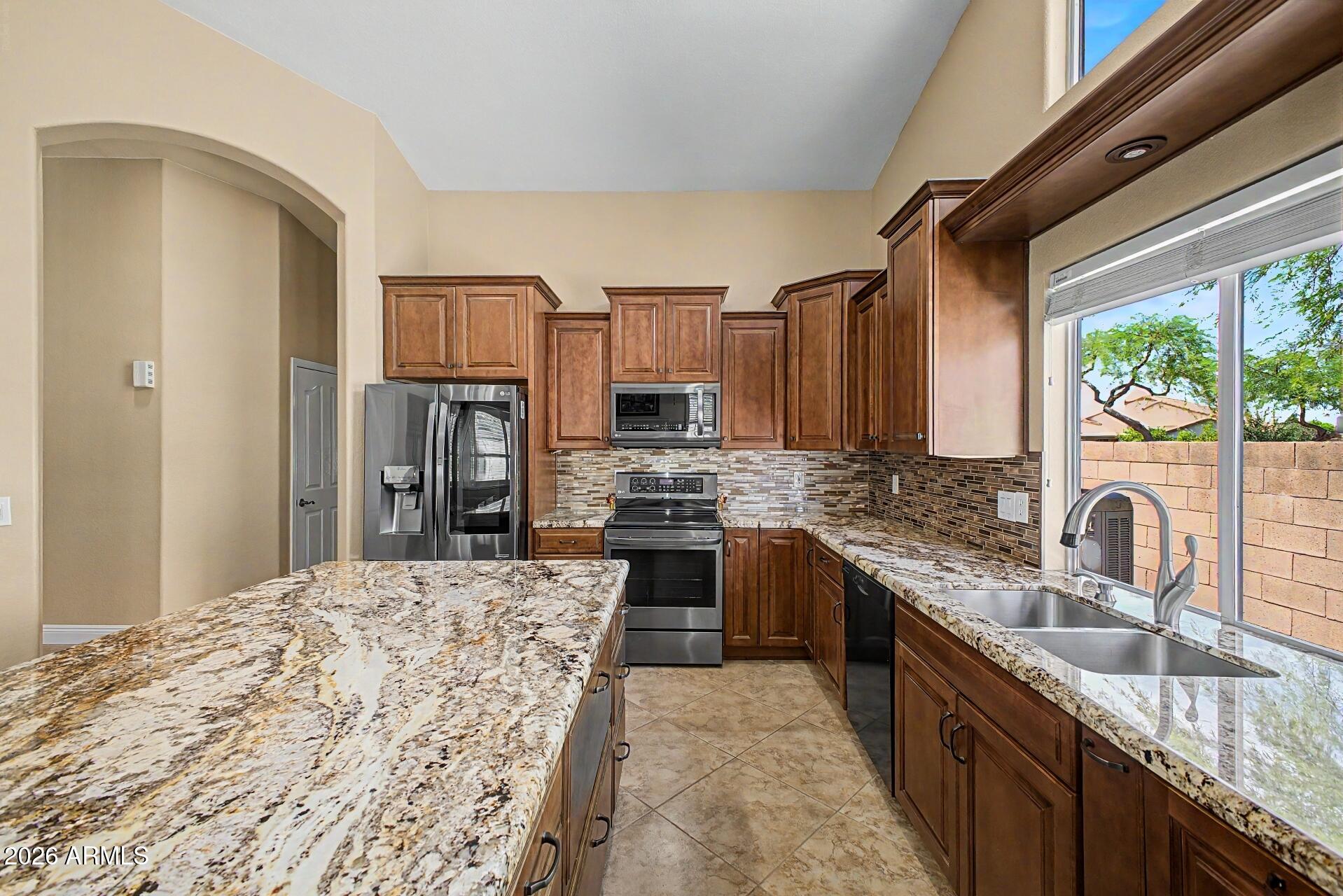 221 South Quartz Street Gilbert, AZ 85296 - Photo 19 of 36 24-Quartz