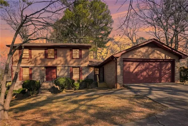 $349,900 | 5825 Golden West Trail Southwest, Lilburn, GA 30047