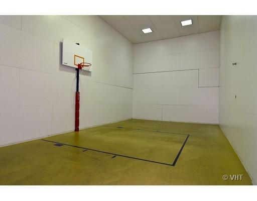 211 East Ohio Street, Unit 2425 Chicago, IL 60611 - Photo 8 of 10