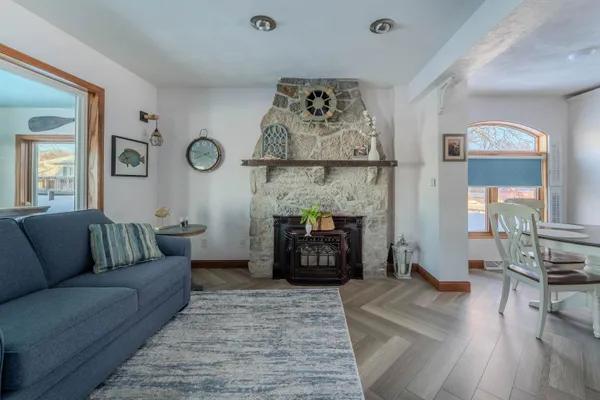 $689,900 | 2210 Westwind Road, Oshkosh, WI 54904