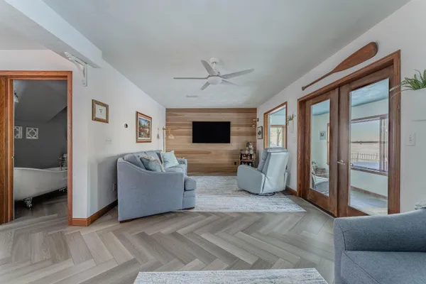 $689,900 | 2210 Westwind Road, Oshkosh, WI 54904