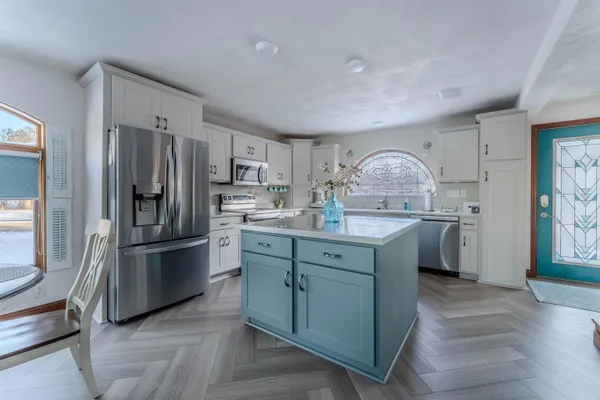 $689,900 | 2210 Westwind Road, Oshkosh, WI 54904