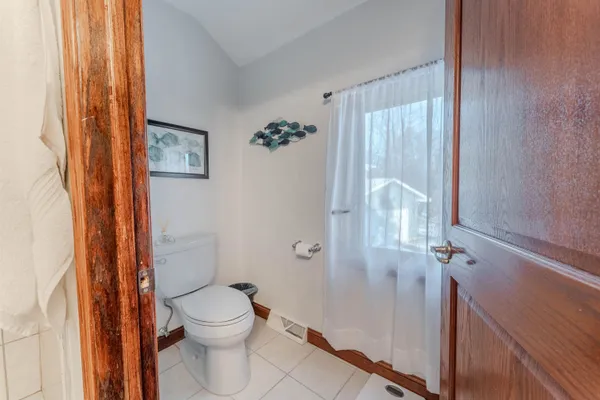 $689,900 | 2210 Westwind Road, Oshkosh, WI 54904