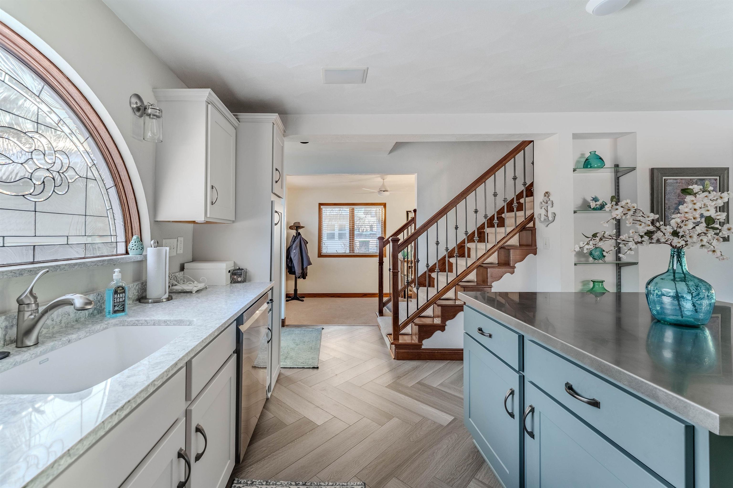 2210 Westwind Road Oshkosh, WI 54904 - Photo 7 of 64