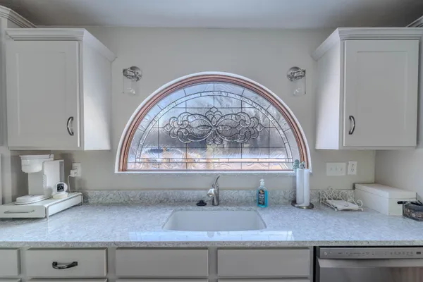 $689,900 | 2210 Westwind Road, Oshkosh, WI 54904