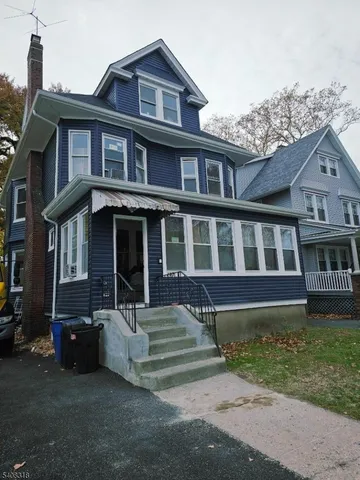 $650,000 | 237 Rutledge Avenue, East Orange, NJ 07017