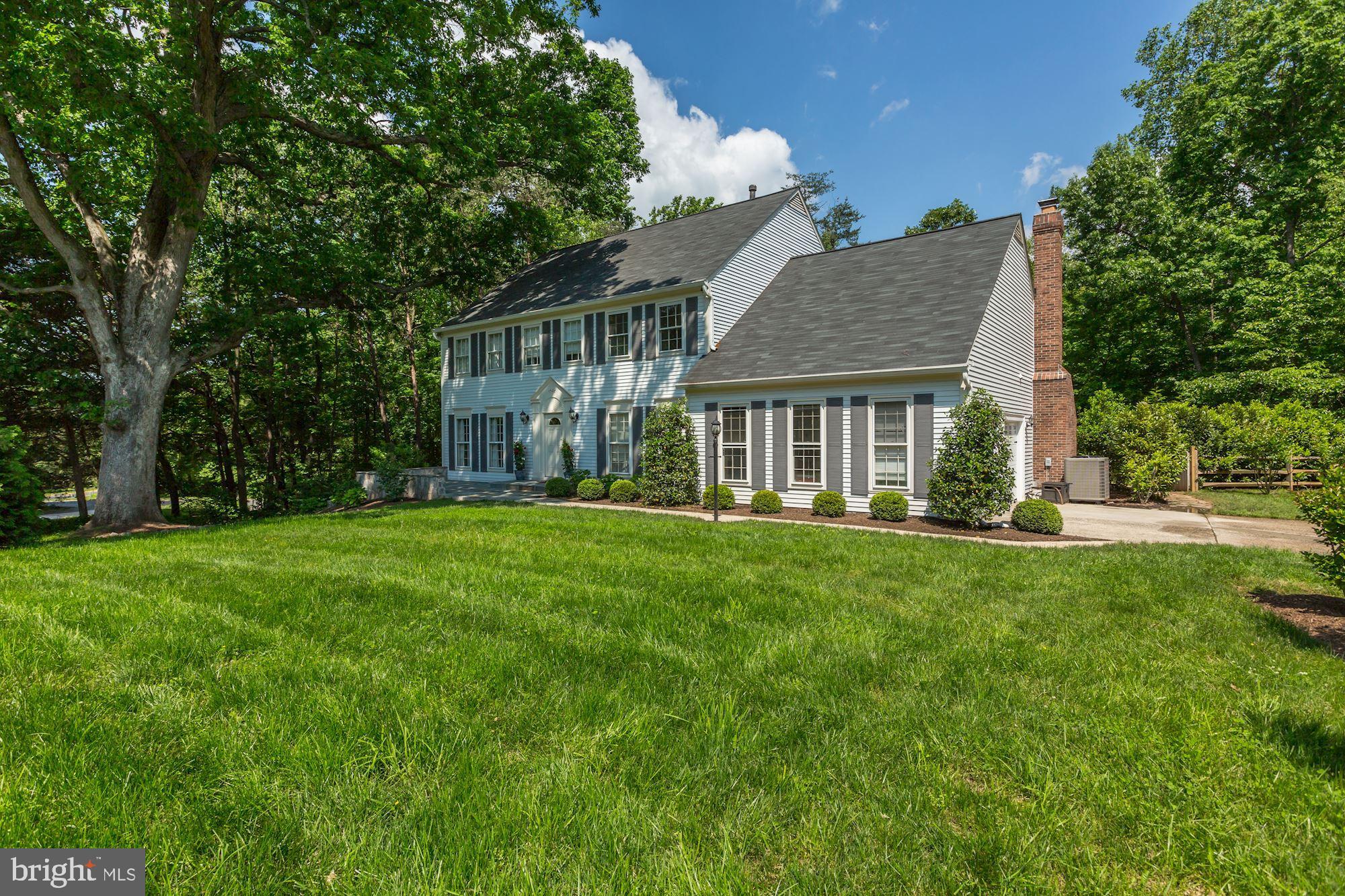 1508 Elk Point Drive Reston, VA 20194 - Photo 2 of 43 Gallery Image 2