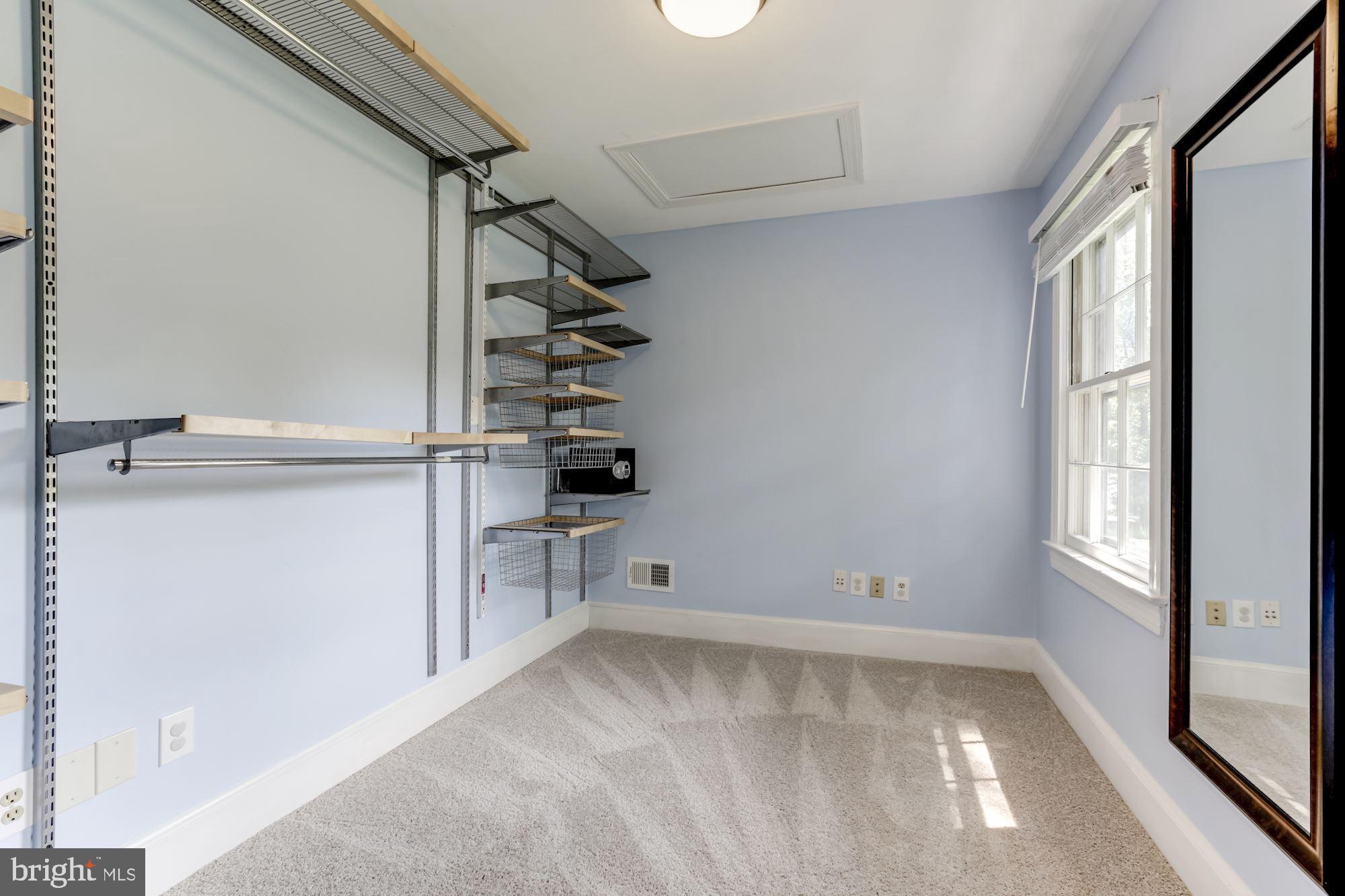 1508 Elk Point Drive Reston, VA 20194 - Photo 31 of 43 Gallery Image 31