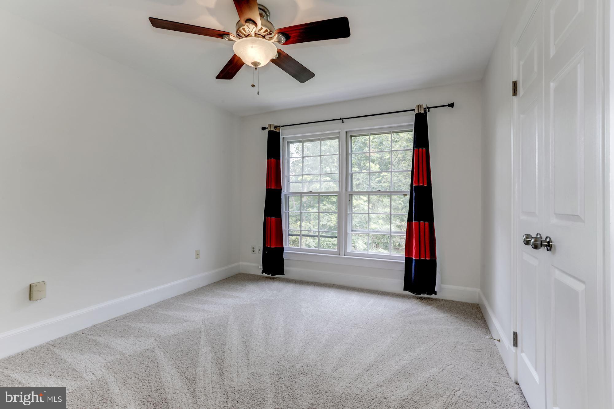 1508 Elk Point Drive Reston, VA 20194 - Photo 36 of 43 Gallery Image 36