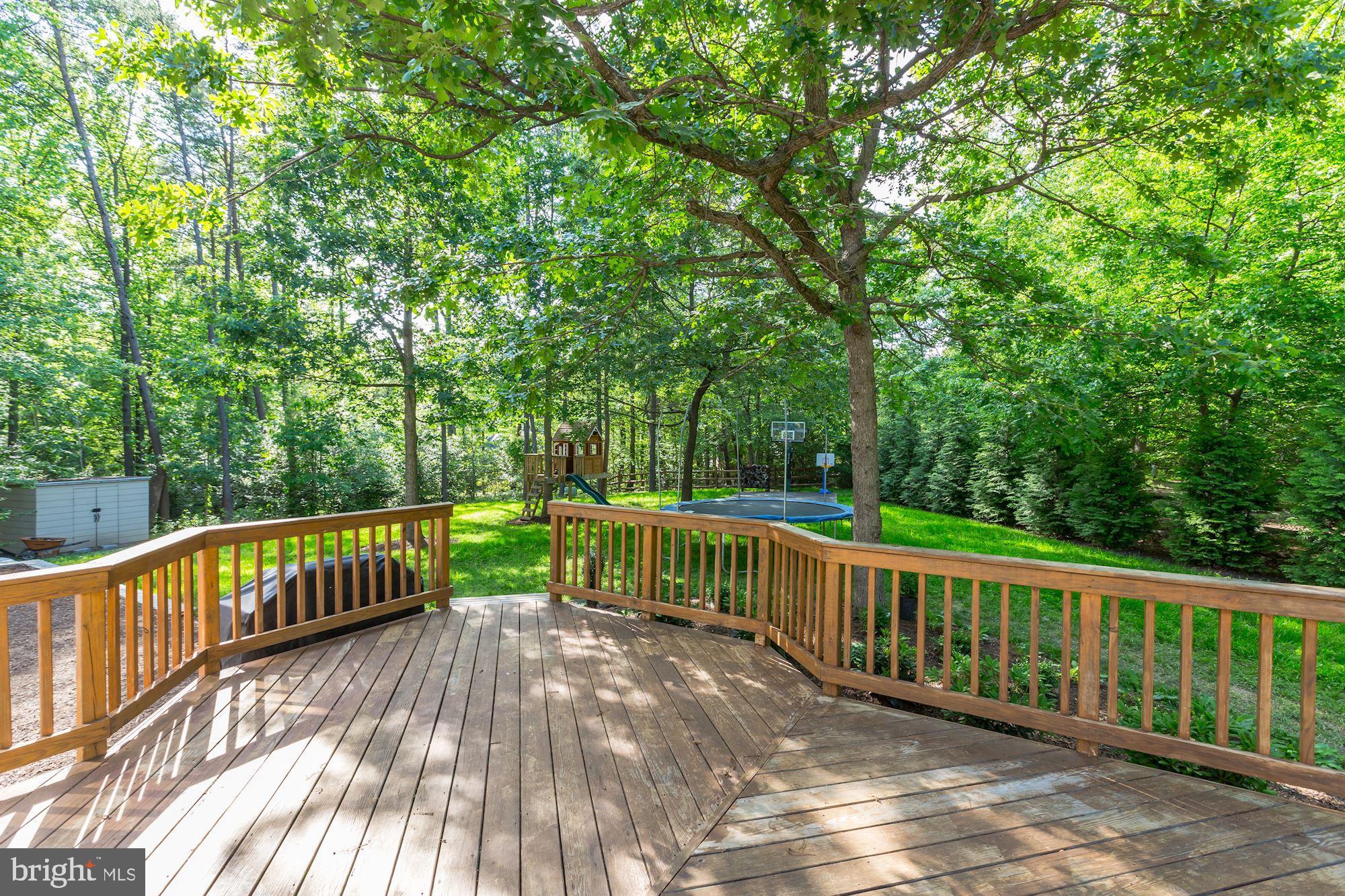 1508 Elk Point Drive Reston, VA 20194 - Photo 8 of 43 Gallery Image 8