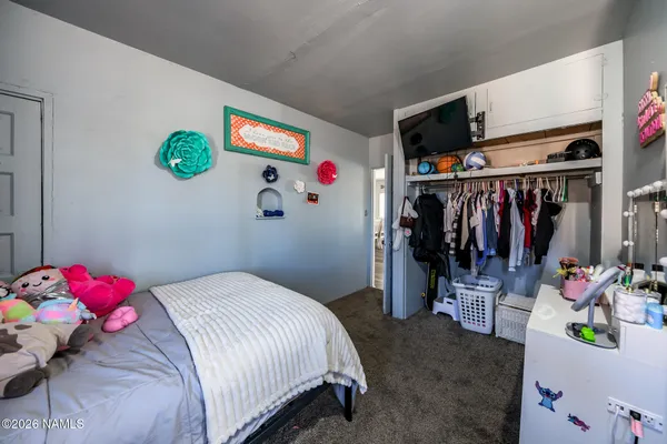 $230,000 | 901 North Warren Avenue, Winslow, AZ 86047