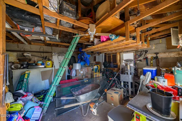 $230,000 | 901 North Warren Avenue, Winslow, AZ 86047