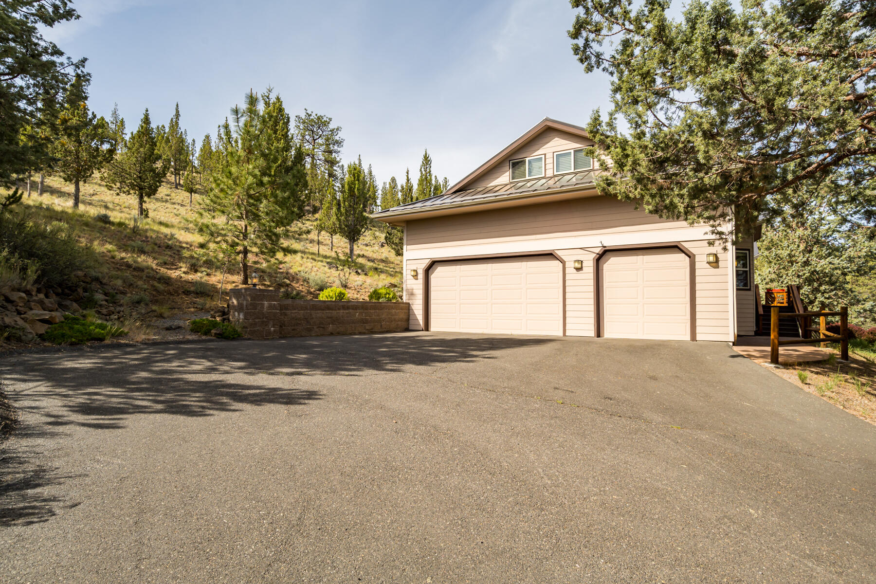66530 Ponderosa Loop Bend, OR 97703 - Photo 41 of 55 JH5_3325