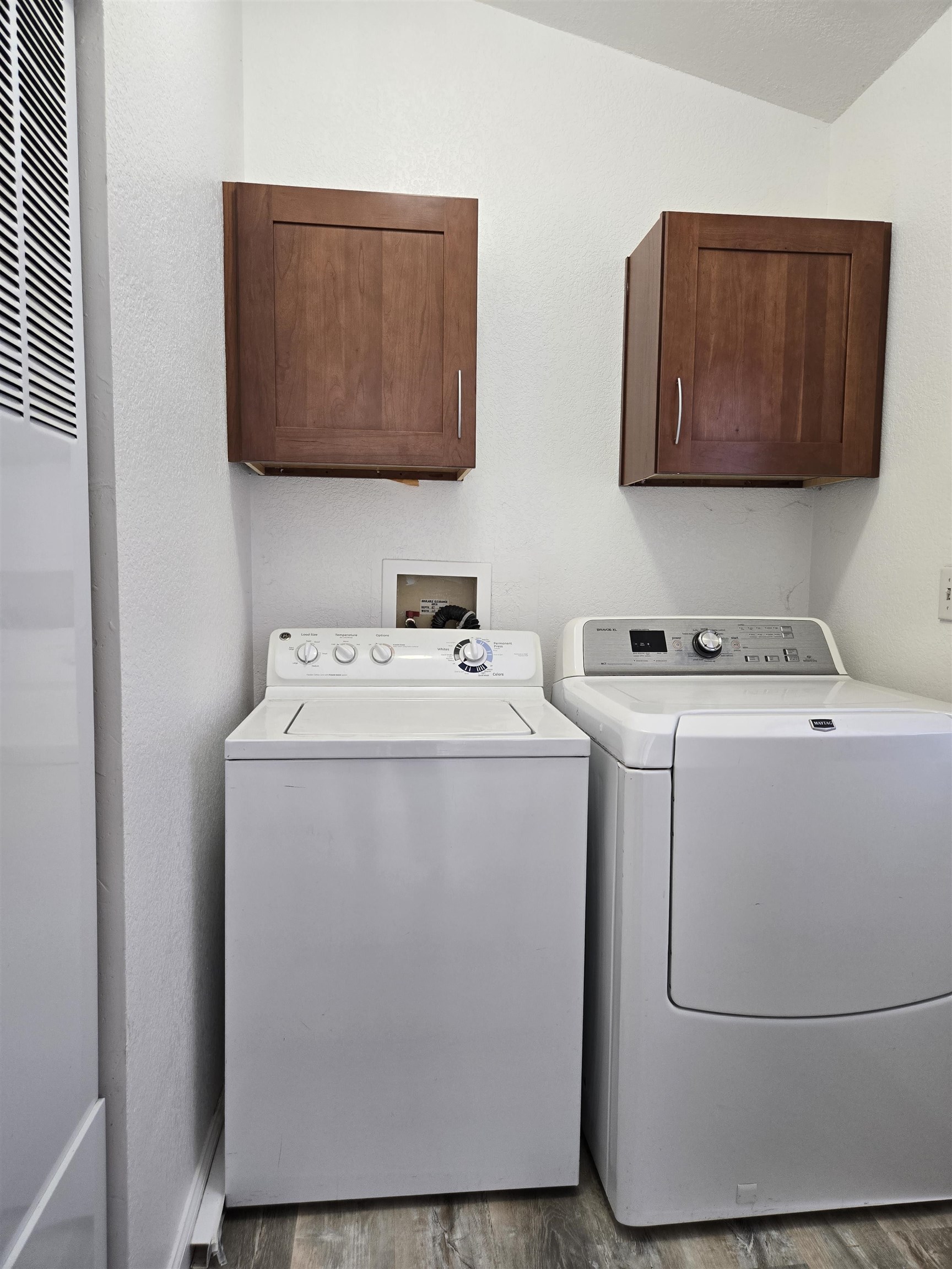 75 Sequoia Street Chalfant, CA 93514 - Photo 12 of 21 a utility room with dryer and washer