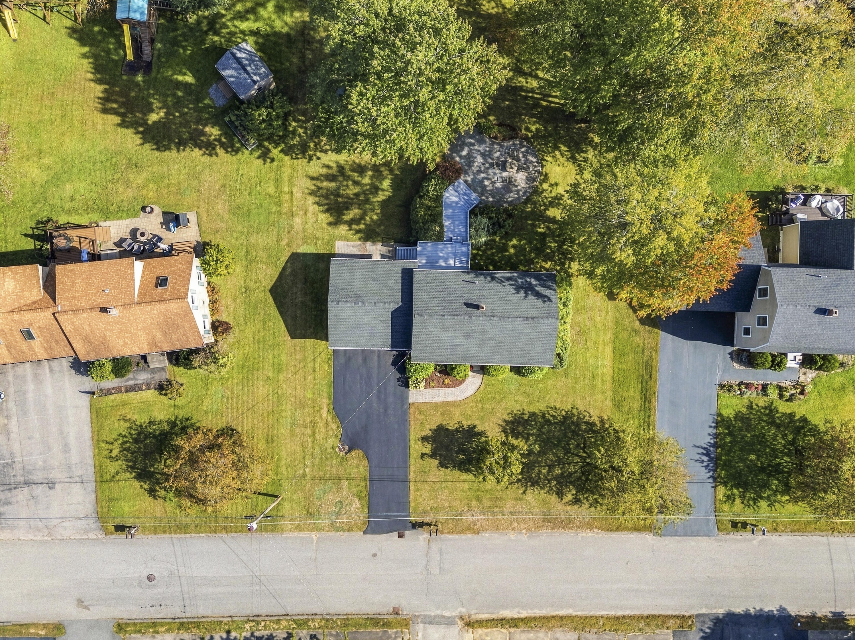 1d 49 Buttonwood Rd_163