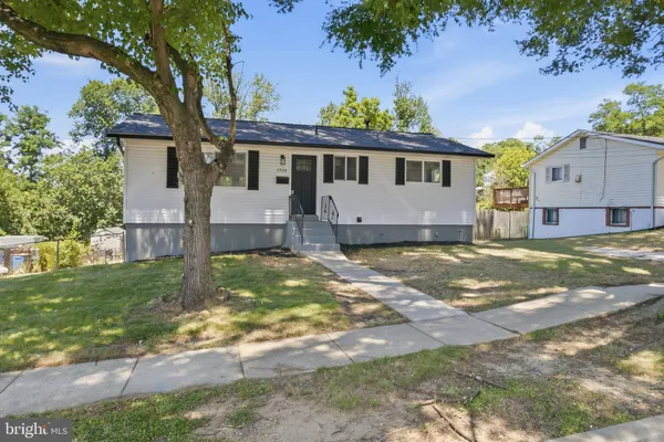 $449,900 | 6908 Drylog Street, Capitol Heights, MD 20743