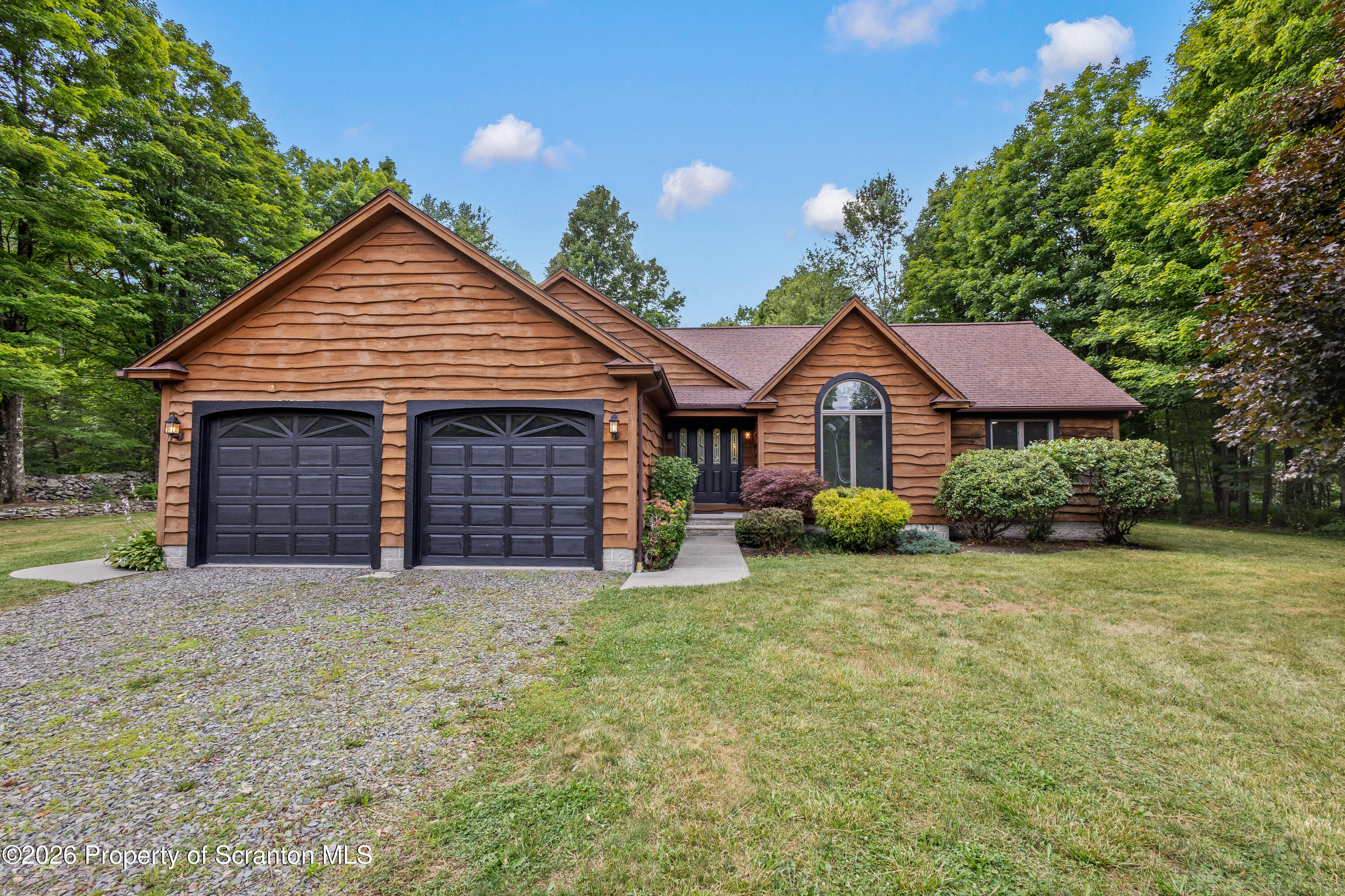 1225 Becks Crossing Road Moscow, PA 18444 - Photo 1 of 42 Front