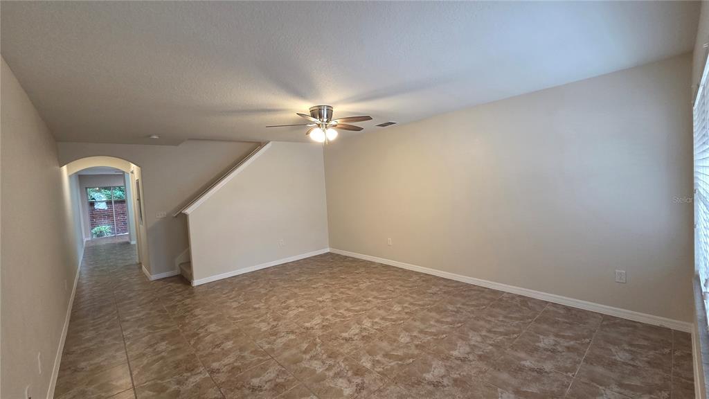 104 Augustus Point Sanford, FL 32773 - Photo 4 of 11