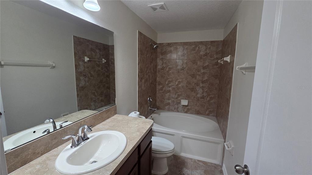 104 Augustus Point Sanford, FL 32773 - Photo 6 of 11