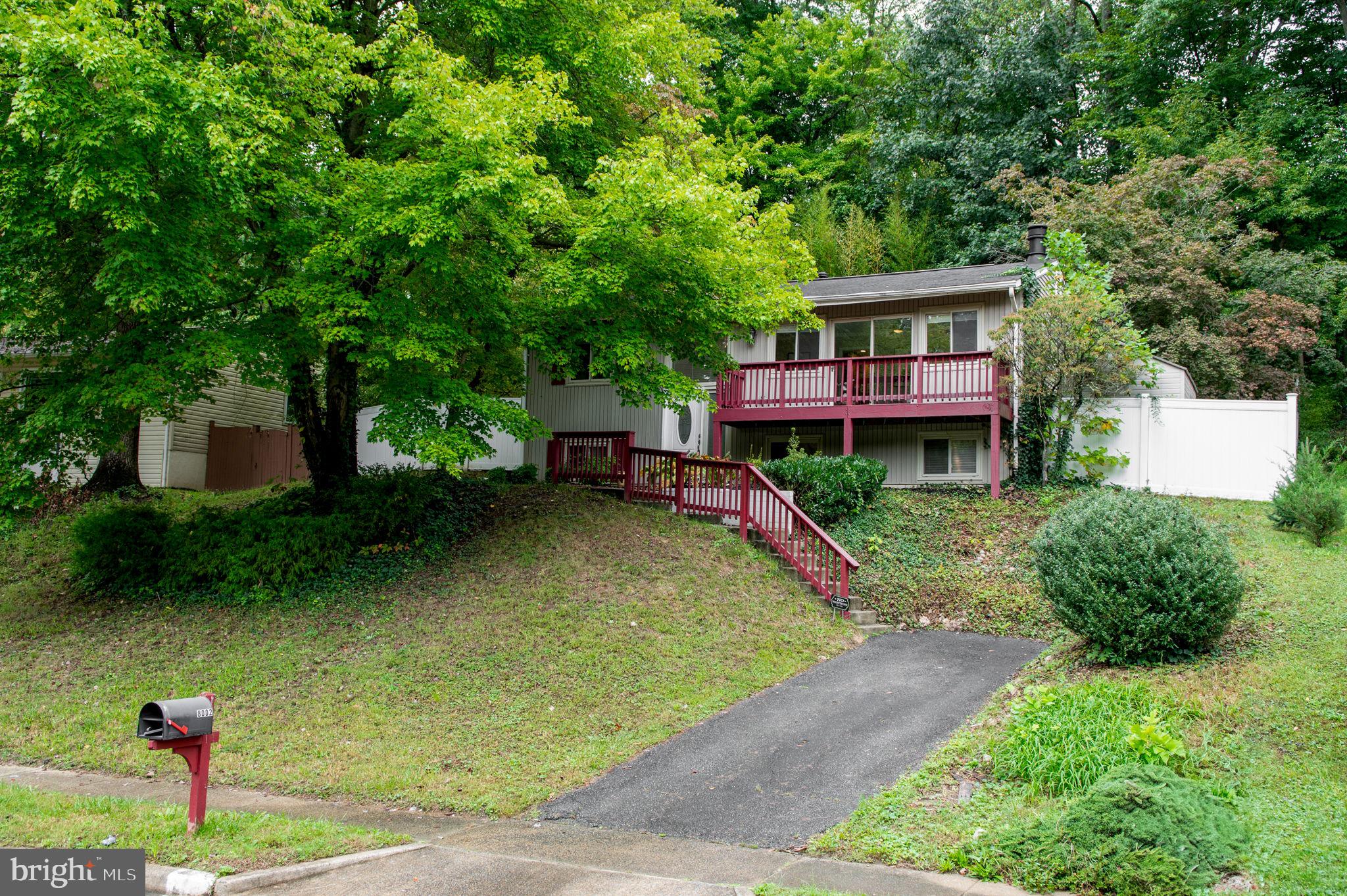 8002 Orange Plank Road Springfield, VA 22153 - Photo 3 of 54