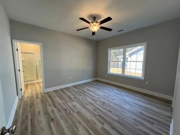 $1,950 | 413 Pine Street, Darien, GA 31305