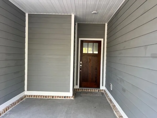 $1,950 | 413 Pine Street, Darien, GA 31305