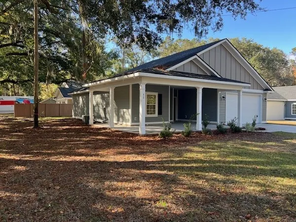 $1,950 | 413 Pine Street, Darien, GA 31305