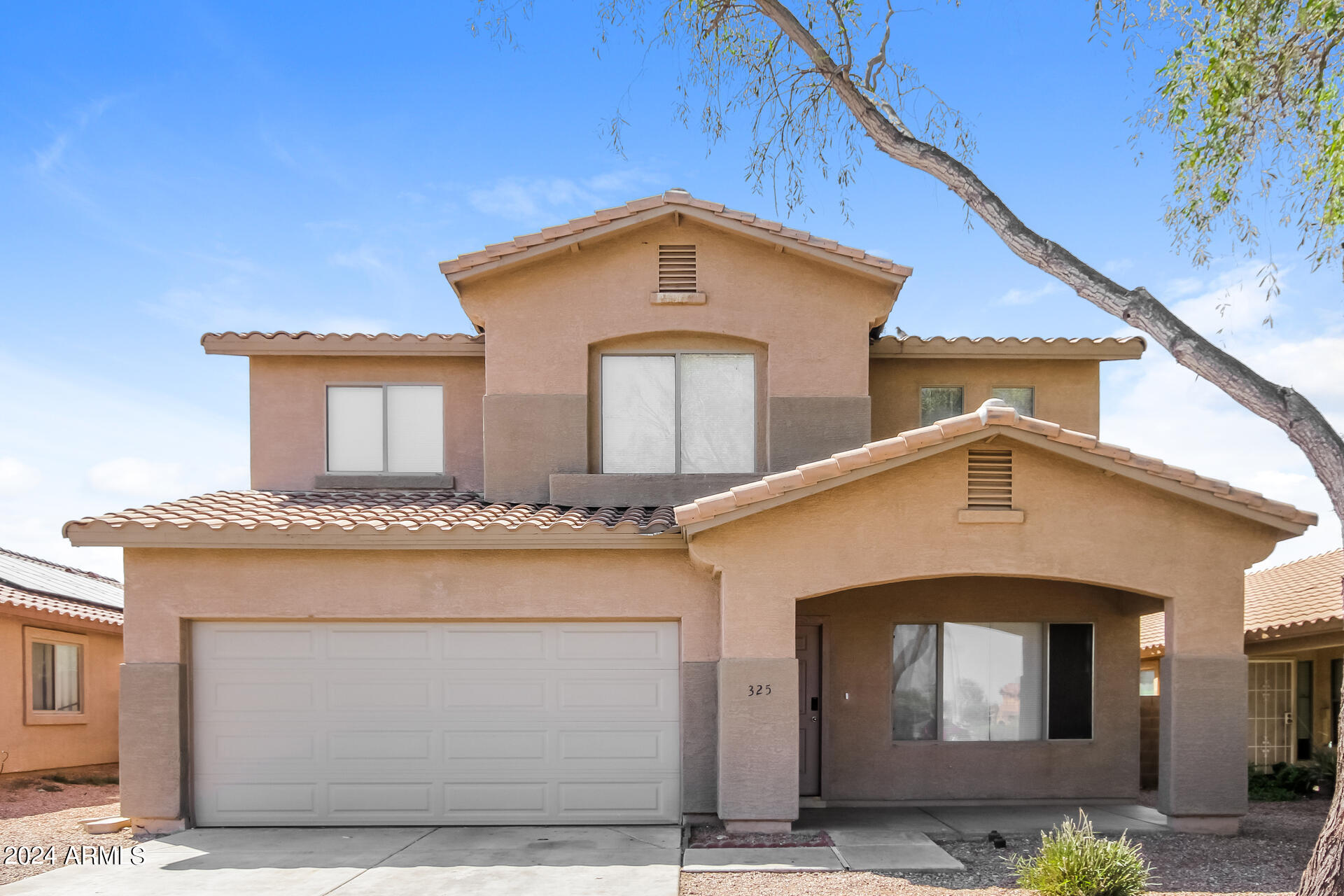 325 West Harwell Rd. Phoenix, AZ 85041 - Photo 1 of 22 000-photo-front-view-14031650