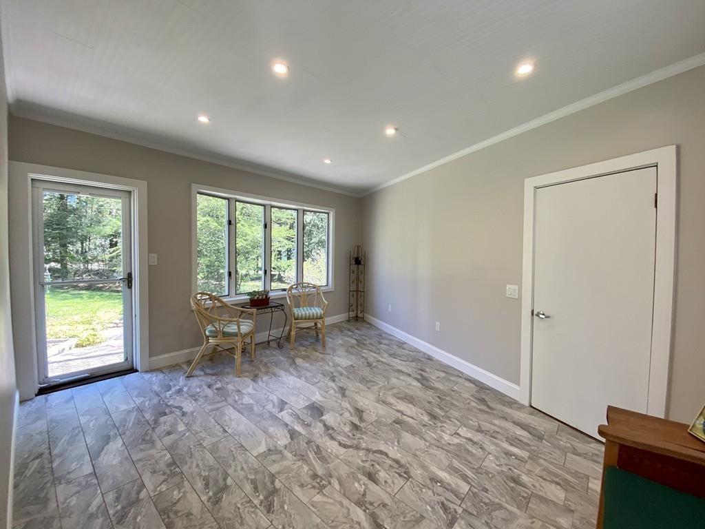 4 Wayside Road Wayland, MA 01778 - Photo 12 of 31