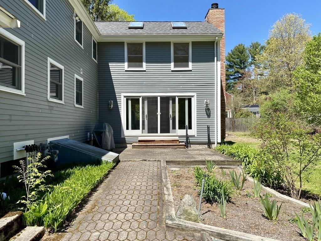 4 Wayside Road Wayland, MA 01778 - Photo 27 of 31