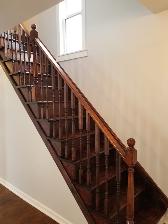 84 Andrew Street Springfield, MA 01109 - Photo 13 of 24 Gallery Image 13