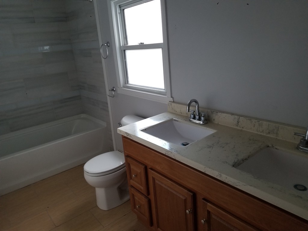 84 Andrew Street Springfield, MA 01109 - Photo 16 of 24 Gallery Image 16