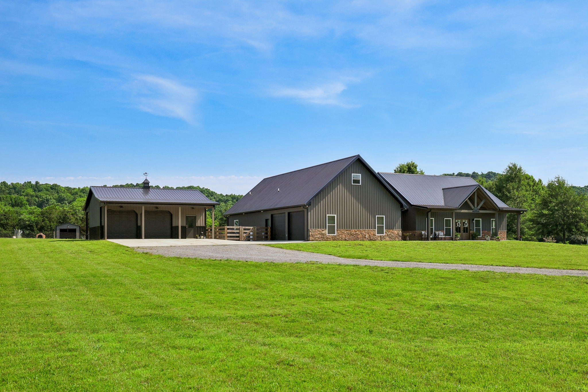 1040 Tate Road Petersburg, TN 37144 - Photo 3 of 99