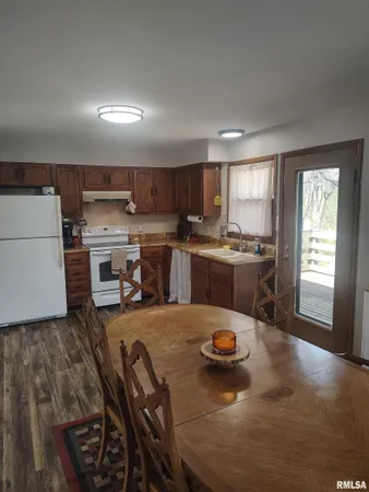 $174,900 | 1824 Riverview Drive, Macomb, IL 61455