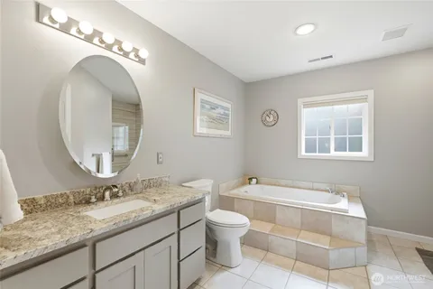 $1,185,000 | 236 Southwest 166th Place, Normandy Park, WA 98166