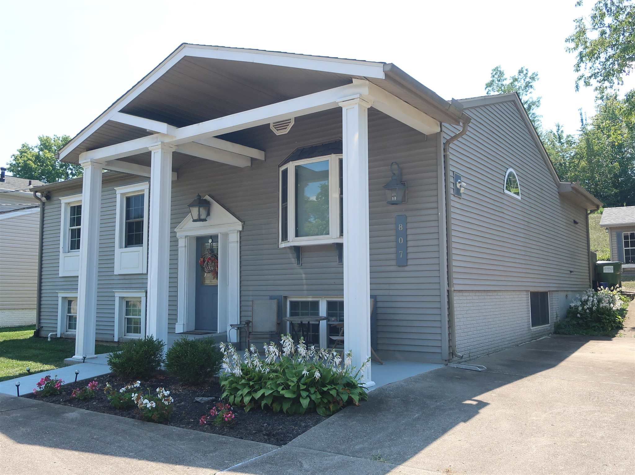 807 Stevenson Road Erlanger, KY 41018 - Photo 1 of 34 Gallery Image 1