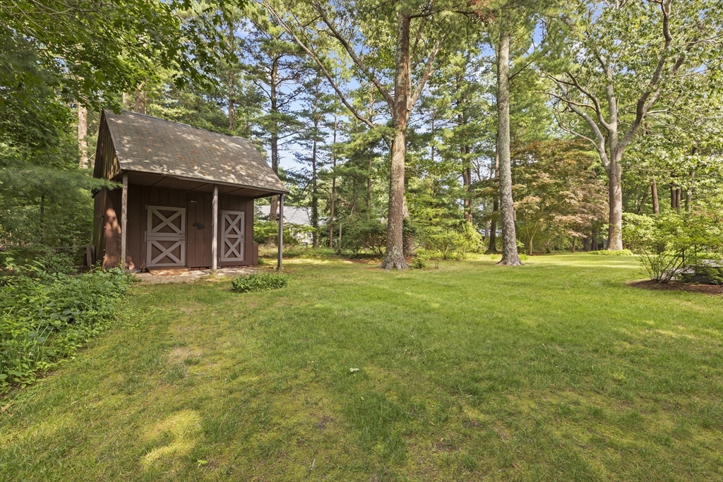 53 Arrowhead Road Duxbury, MA 02332 - Photo 30 of 39 Gallery Image 30