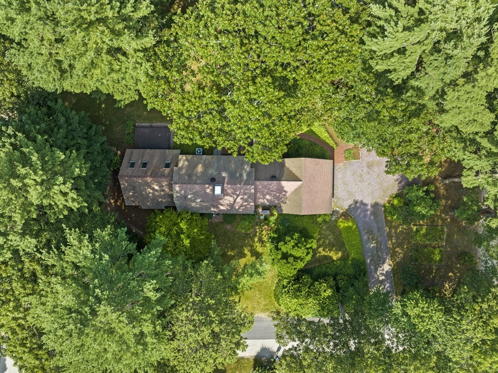 53 Arrowhead Road Duxbury, MA 02332 - Photo 33 of 39 Gallery Image 33