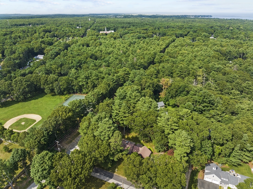 53 Arrowhead Road Duxbury, MA 02332 - Photo 36 of 39 Gallery Image 36