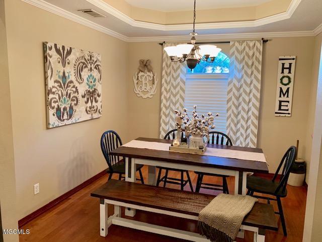 7535 Methodist Church Road Moss Point, MS 39562 - Photo 12 of 22 Dining Room