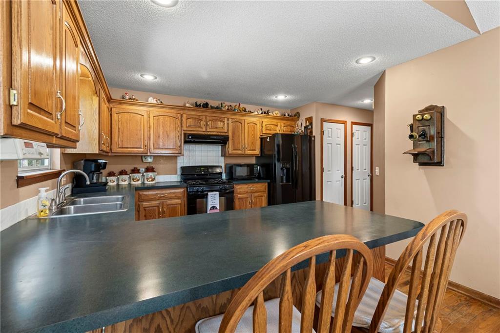 26690 Oakwood Lane Clinton, MO 64735 - Photo 13 of 58