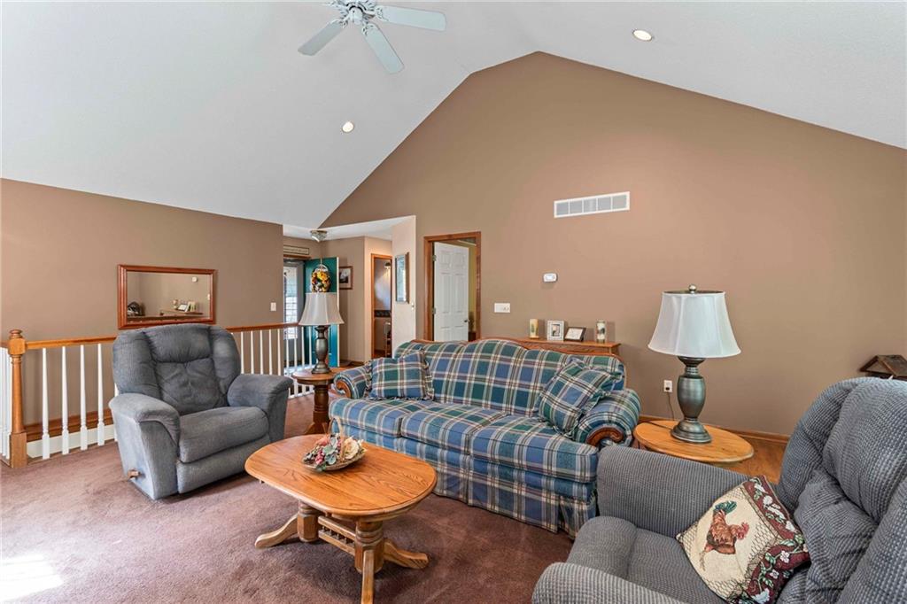 26690 Oakwood Lane Clinton, MO 64735 - Photo 10 of 58