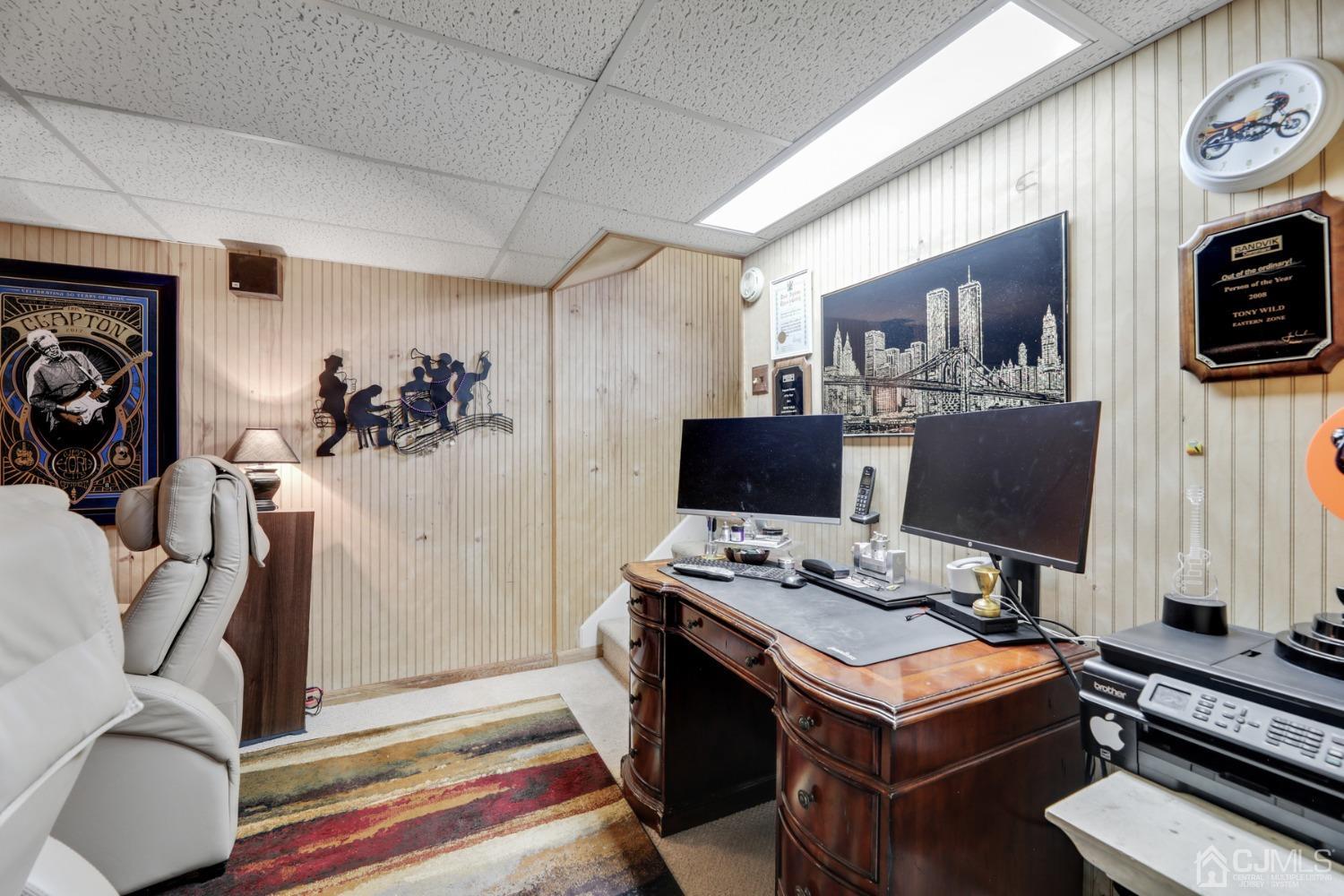 81 Pheasant Run Edison, NJ 08820 - Photo 19 of 24