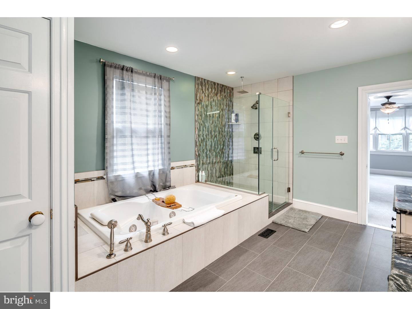 114 Warwick Road Haddonfield, NJ 08033 - Photo 16 of 25 Master Bathroom