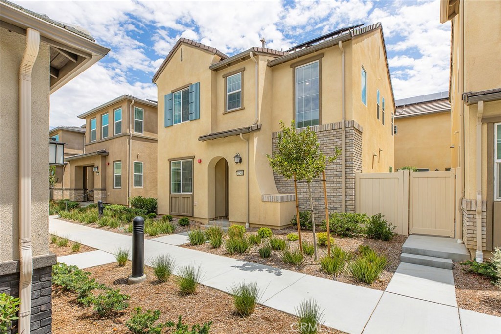 32561 Brunello Way Temecula, CA 92591 - Photo 1 of 56