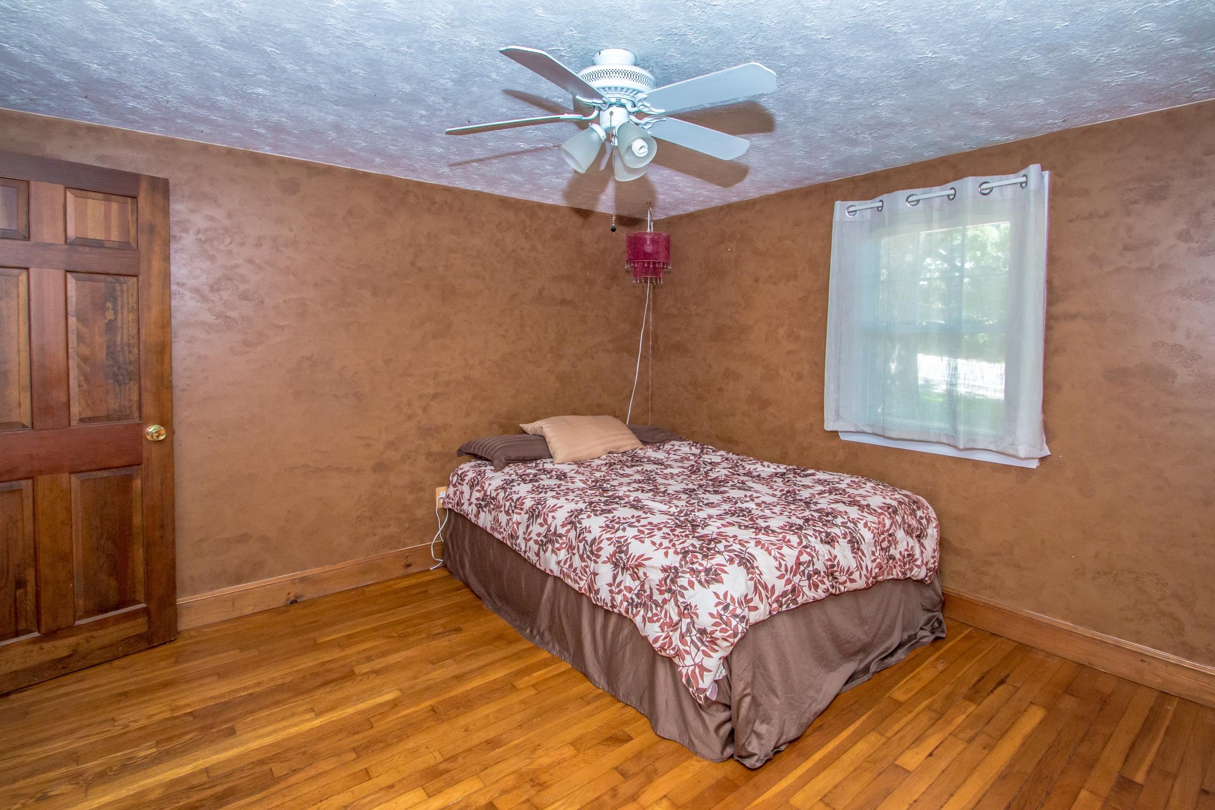 471 Wentworth Road Brookfield, NH 03872 - Photo 14 of 43