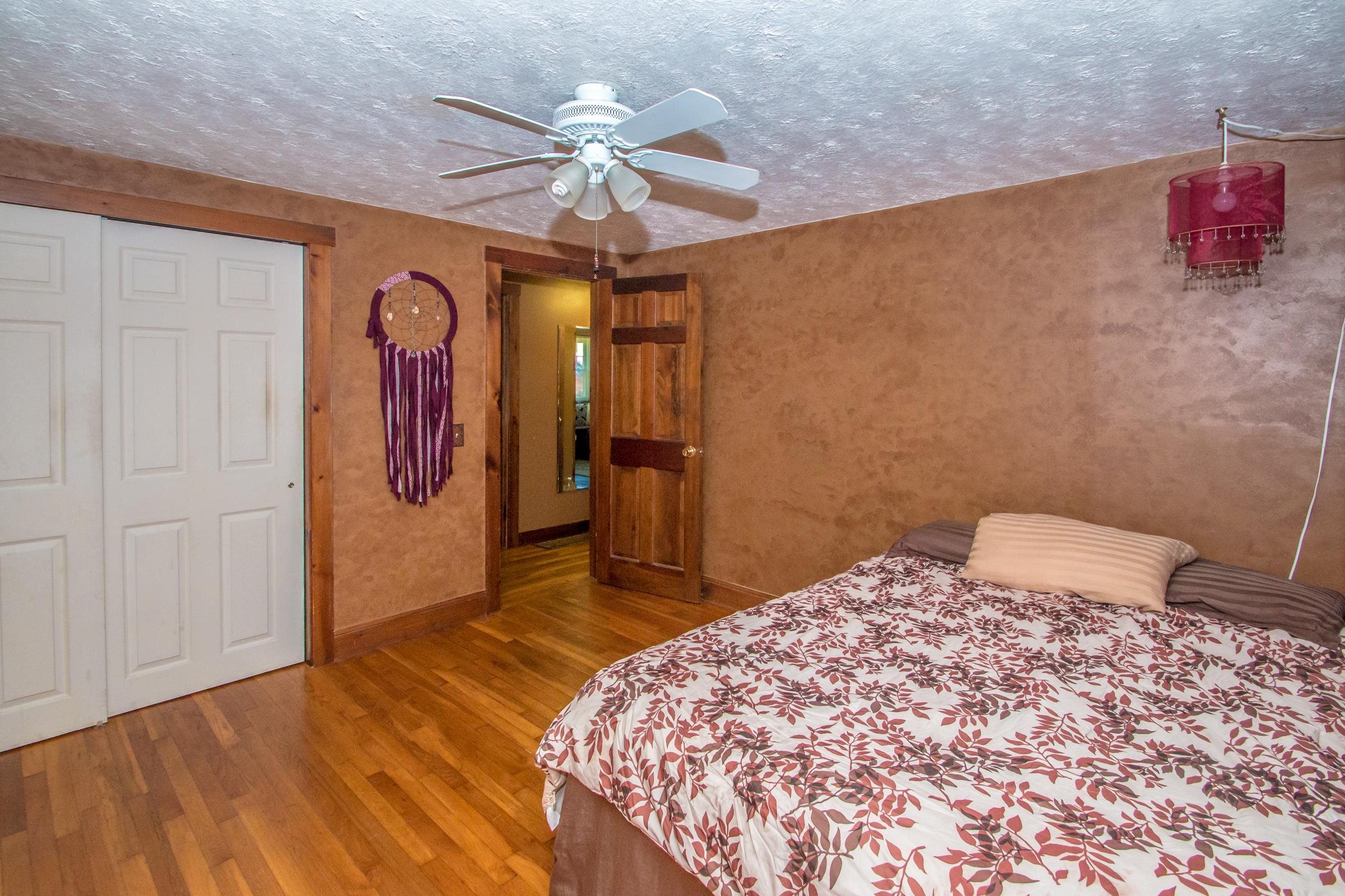 471 Wentworth Road Brookfield, NH 03872 - Photo 15 of 43