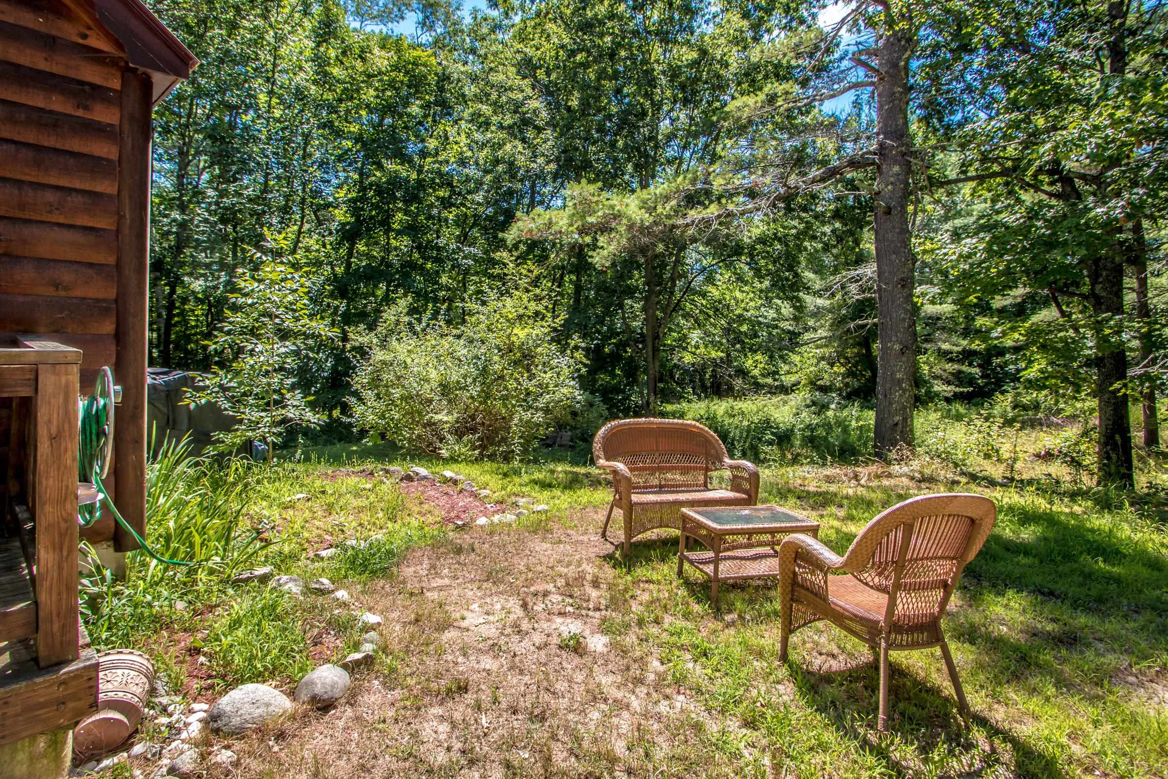 471 Wentworth Road Brookfield, NH 03872 - Photo 31 of 43